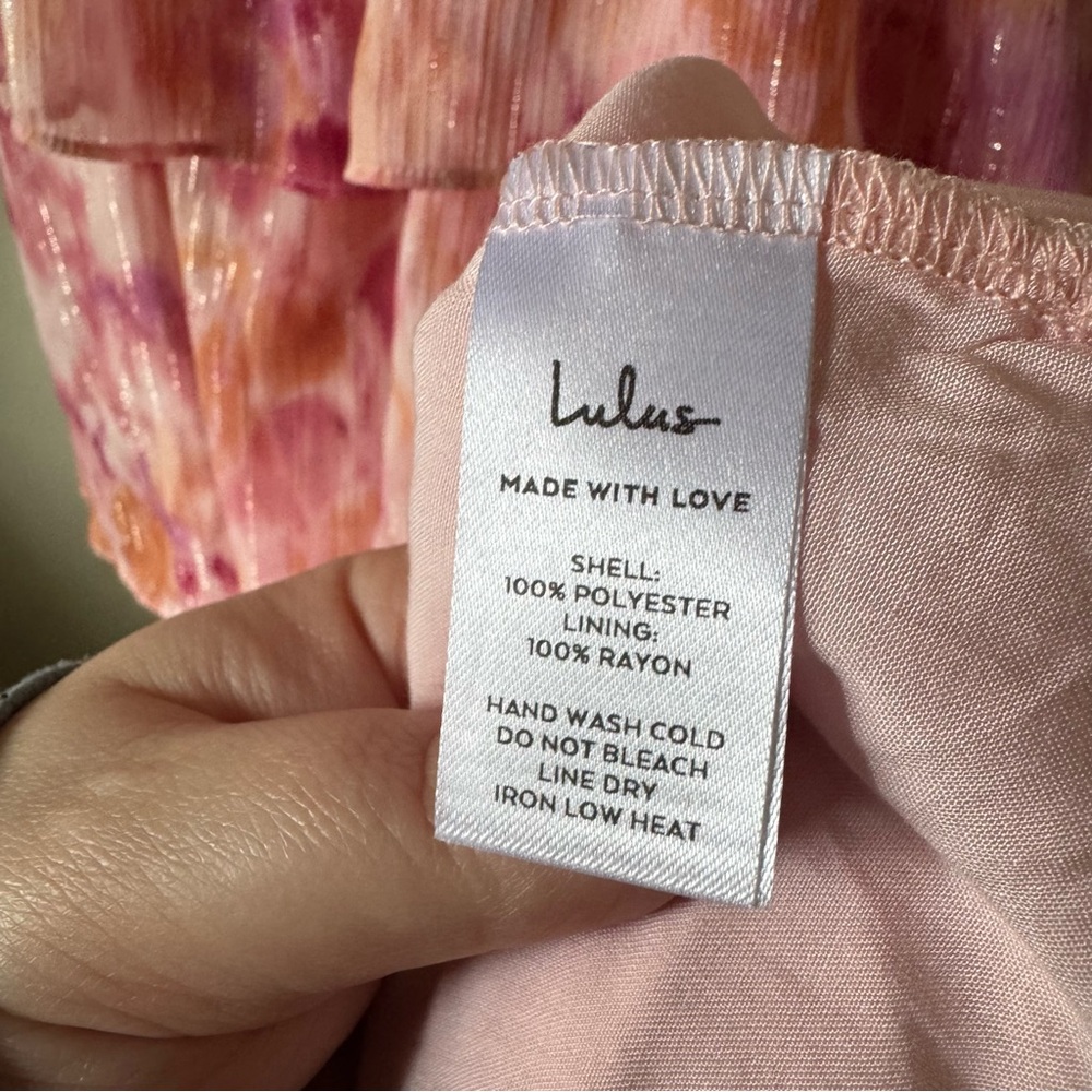 Lulus | Phenomenal Vision Pink Multi Lurex Puff Sleeve Tiered Midi Dress - Picture 5 of 7